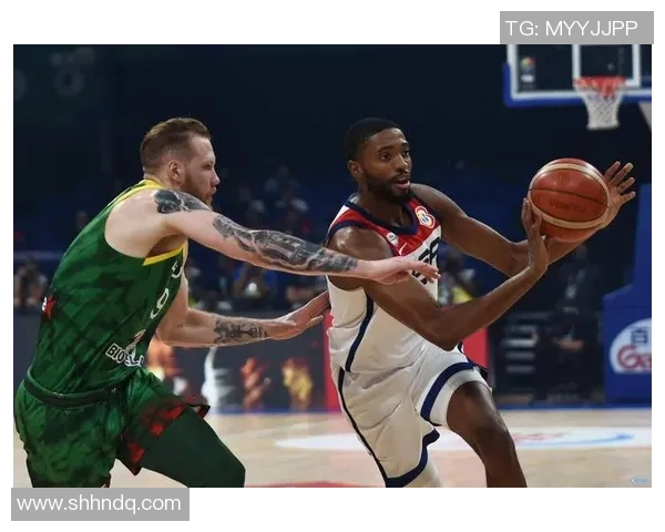 篮球与足球明星的英文名字大全及其成就分析